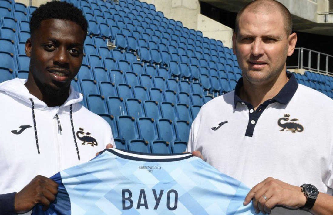 Mohamed Bayo à la présentation de sa signature en prêt au Havre avec Bodmer