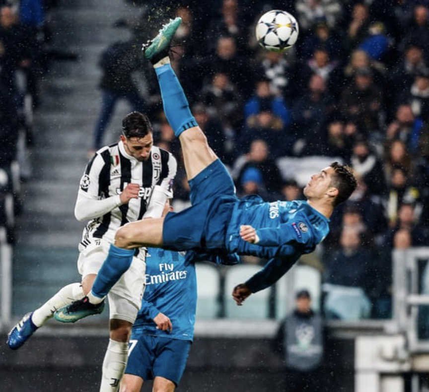 Retournée Acrobatique Cristiano Ronaldo Quart de Finale Aller Ligue des Champions 2017 contre la Juventus