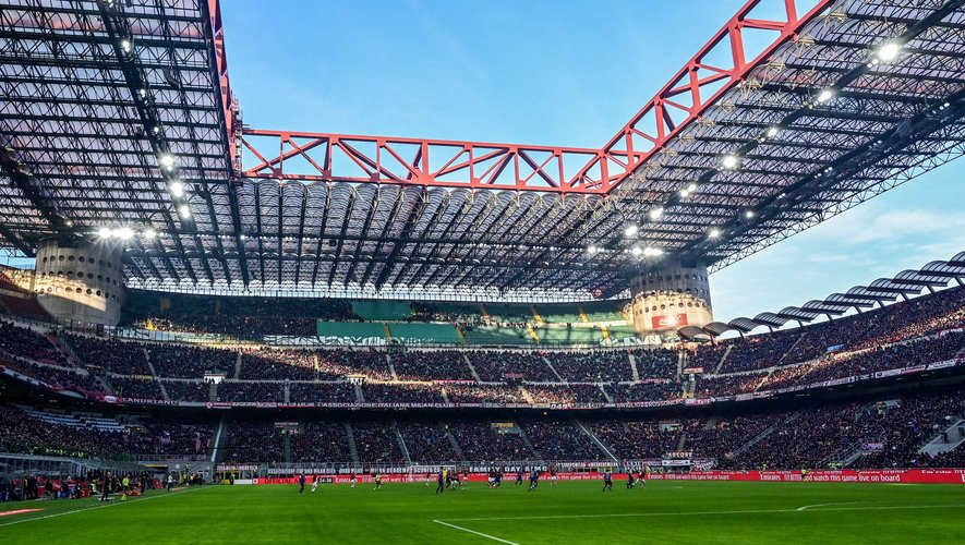 Stade San Siro à Milan vu du terrain