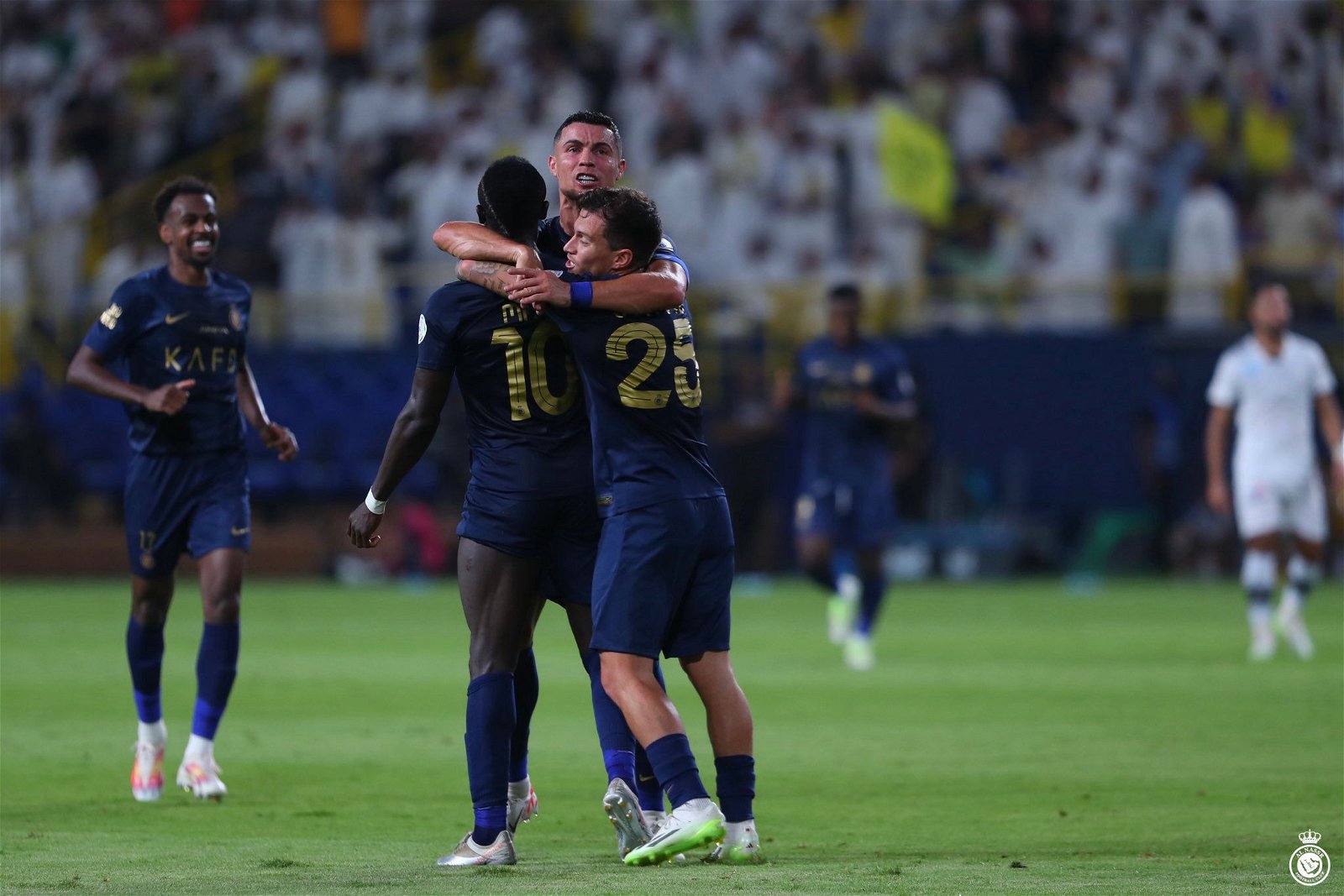 Victoire d’Al Nassr célébration : Mané et Ronaldo