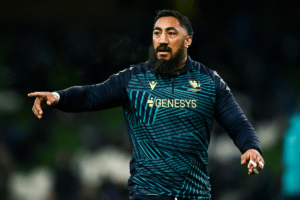 Bundee Aki