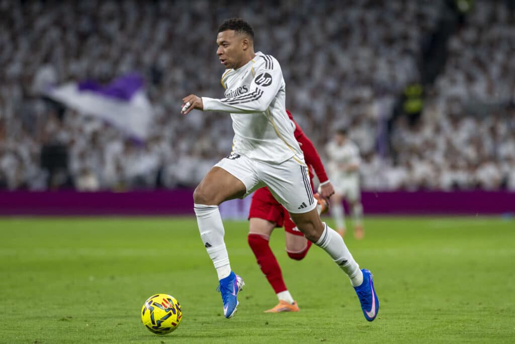 Pronostic Barcelone – Real Madrid et analyse Finale Super Coupe (11/01/2026)