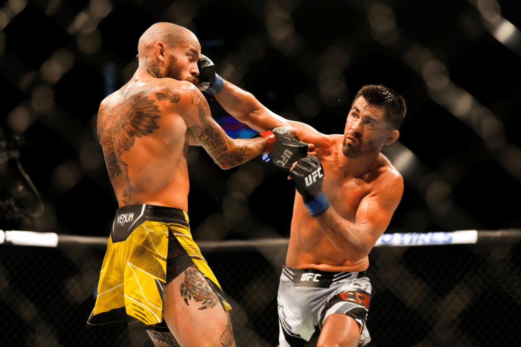 Dominick Cruz démonte la hype Aspinall et explique pourquoi Jones le détruirait « Il a juste battu des mecs qui ne savaient pas lutter »