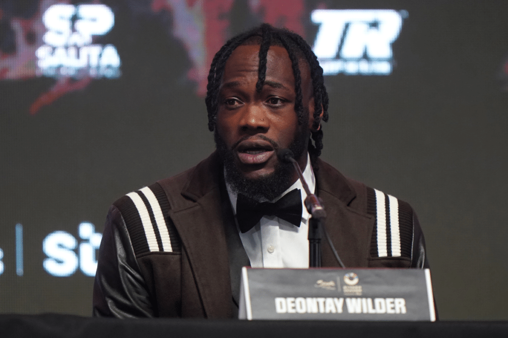 « J’ai les preuves » : Deontay Wilder relance la polémique contre Tyson Fury, l’accusant de triche sur les 2 combats