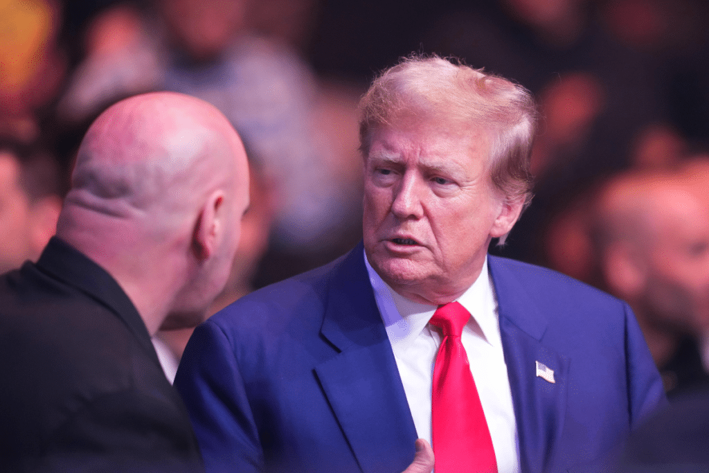 UFC à la Maison Blanche : Trump annonce un événement « jamais vu », avec 100 000 personnes