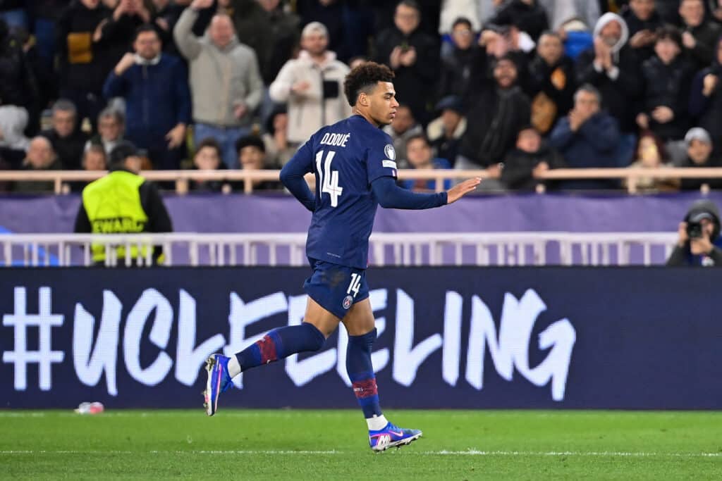 Monaco-PSG : “Il y avait des décisions un peu litigieuses”, la frustration monégasque après le renversement parisien