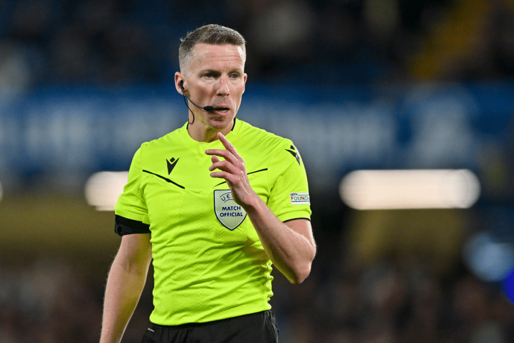 Ligue des champions : la nomination de cet arbitre pourrait bien tourner à l’avantage du PSG face à Chelsea