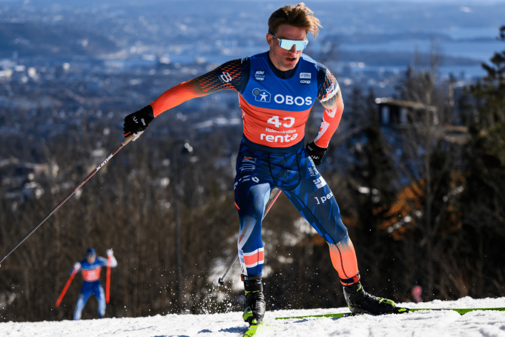 « il y a une limite à ce qui est amusant » : Sur le 50 km d’Oslo, ce fondeur s’arrête pour boire des bières et termine la course ivre
