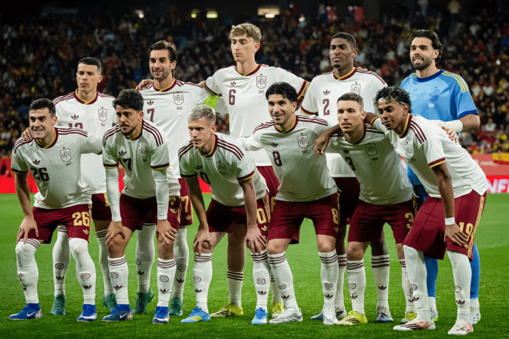 « Qui ne saute pas est Musulman » : scandale après les chants lors du match Espagne – Egypte