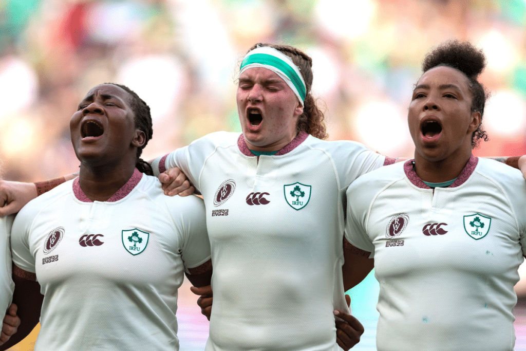 Linda Djougang, Ruth Campbell et Grace Moore