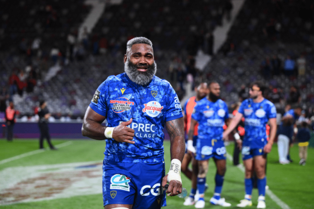 Pita Gus Sowakula of Clermont ASM