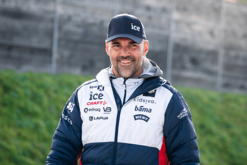 “Le Guardiola du biathlon” : cet ex-champion olympique encense déjà le nouveau coach de l’équipe de France