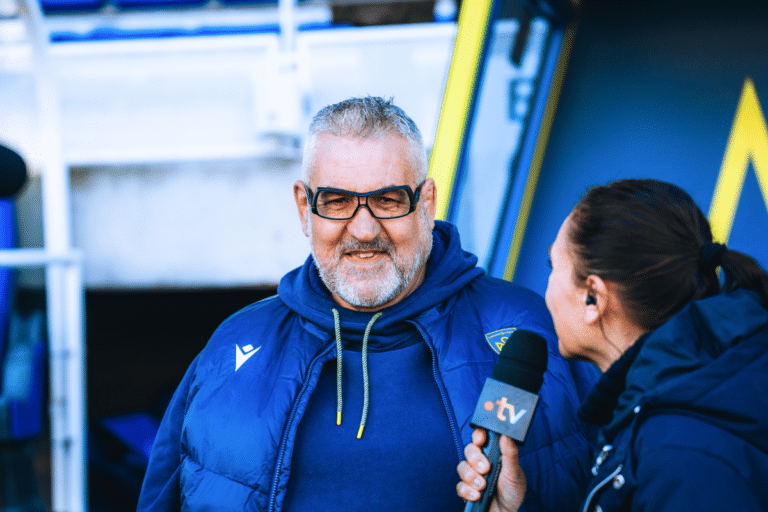 « Davantage de saucisses que de plans tactiques » : Urios regarde le XV de France en supporter