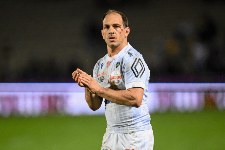 « J’ai toujours les crocs » : Urdapilleta ne se lasse pas du rugby et prolonge à 40 ans, et l’USAP tient peut-être son facteur X