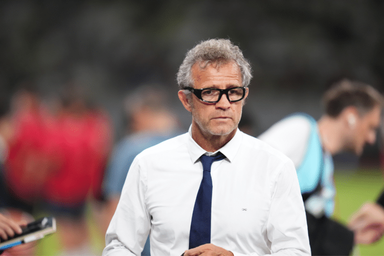 « Pourquoi ne pas jouer tous les matches dans un seul pays ? » : l’idée qui pourrait arranger Galthié