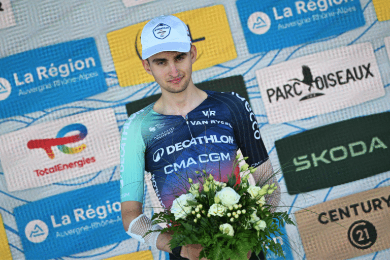 « Aucun coureur n’a fait ça avant lui » : Paul Seixas a raté le podium, mais il a changé l’horizon du cyclisme français