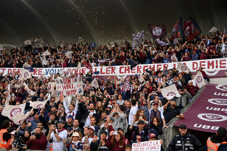 « Plus de 10 000 supporters » : l’UBB lance déjà sa saison avec un gros carton populaire avec sa campagne de réabonnement