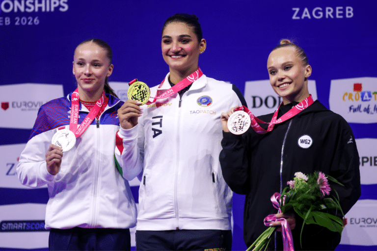 « On s’est beaucoup entraînées » : le retour sous bannière neutre des Russes en natation et gymnastique cache une machine sportive restée active et qui performe
