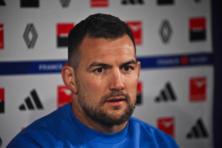 Toulouse va perdre François Cros : annoncé à Lyon pour trois saisons après Ramos un autre cadre quitte la maison rouge et noir