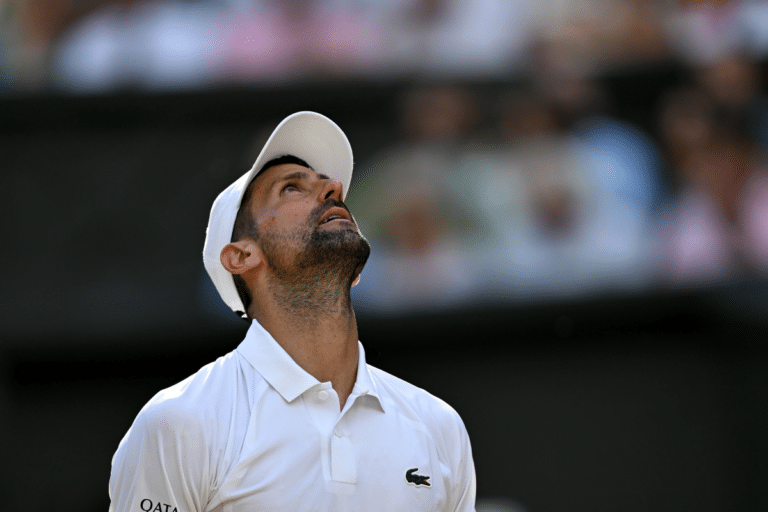 « Mon corps commence à s’effondrer » : Djokovic sorti dès le premier tour de l’US Open, une première en Grand Chelem depuis 2006