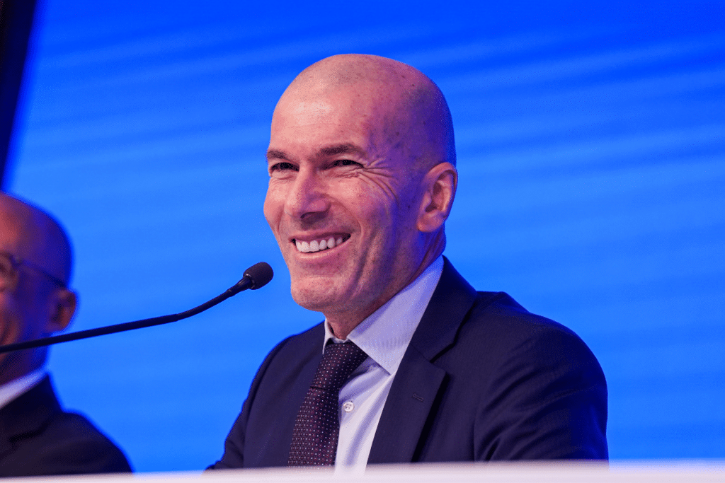 « Il n’y a pas beaucoup de profils comme le sien » : jamais appelé avec Deschamps ce numéro 9 pourrait forcer la main de Zidane chez les Bleus