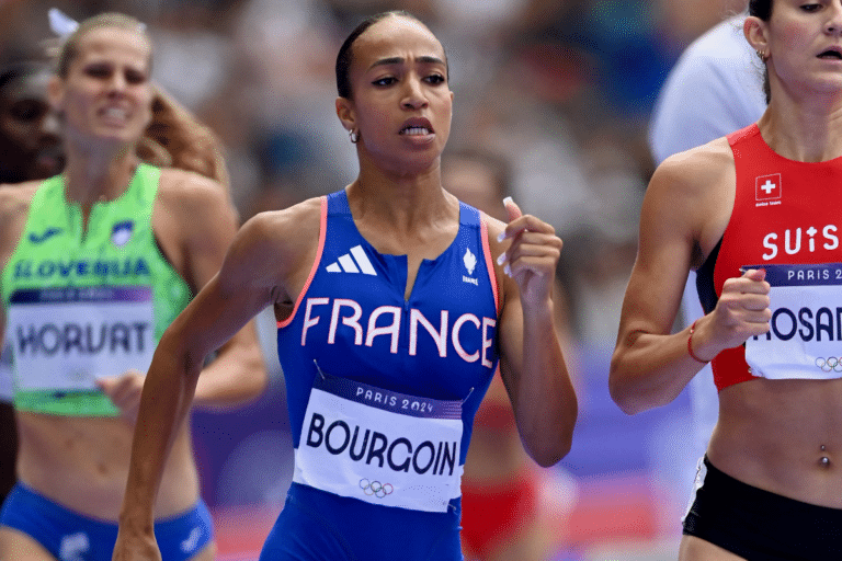 Anaïs Bourgoin recordwoman de France stoppe sa saison malgré la Ligue de diamant et l’Ultimate pour viser une médaille mondiale