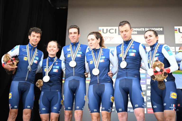 Deux médailles d’argent ne suffisent plus aux Bleus : le relais mixte français veut enfin faire tomber l’Australie aux Mondiaux de cyclisme
