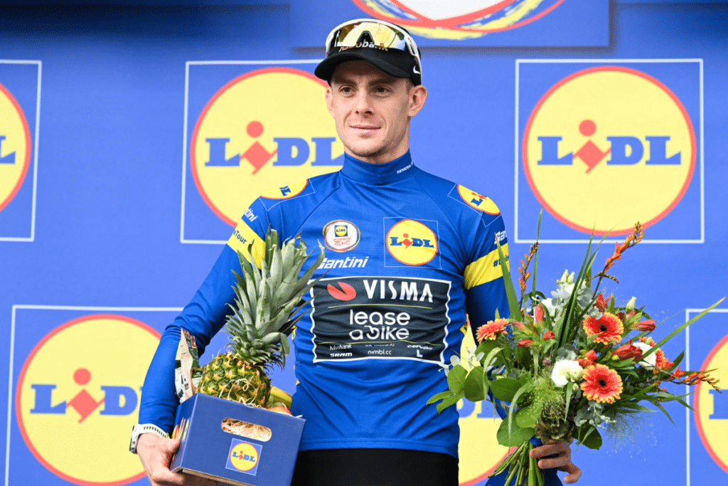 « Un coup dur » pour les Bleus : Louis Barré se fracture le poignet alors qu’il était en pleine forme et déclare forfait pour les Mondiaux de Cyclisme
