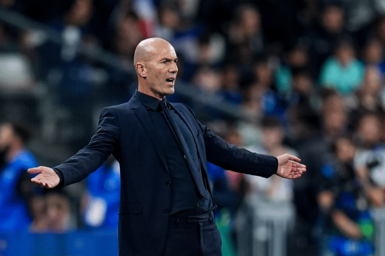 « Monsieur Zinédine Zidane » a encore tout changé en 14 minutes : les remplaçants qui ont plié un match que la Belgique tenait